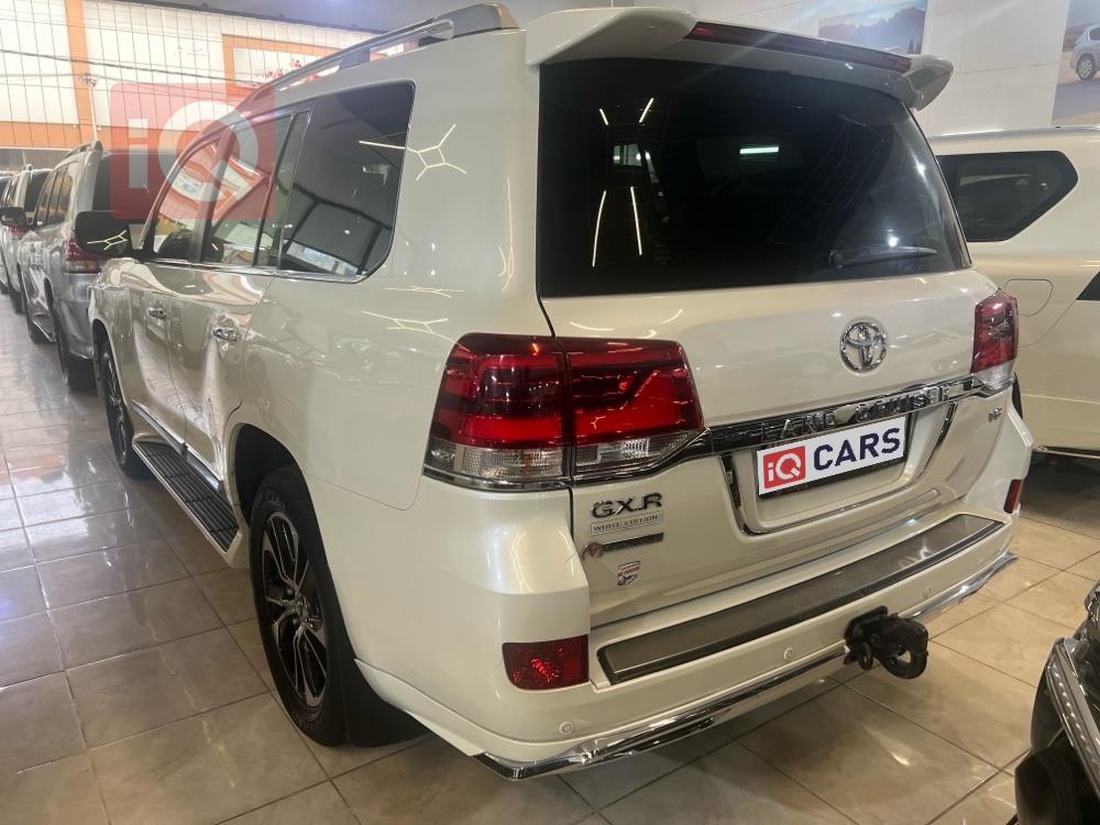 تويوتا لاندكروزر